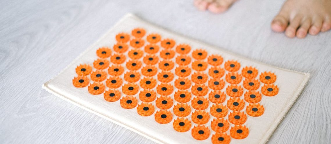 découvrez les bienfaits de l'acupression grâce aux tapis d'acupression. soulagez le stress, améliorez la circulation sanguine et favorisez la relaxation en intégrant ce simple outil dans votre routine bien-être.